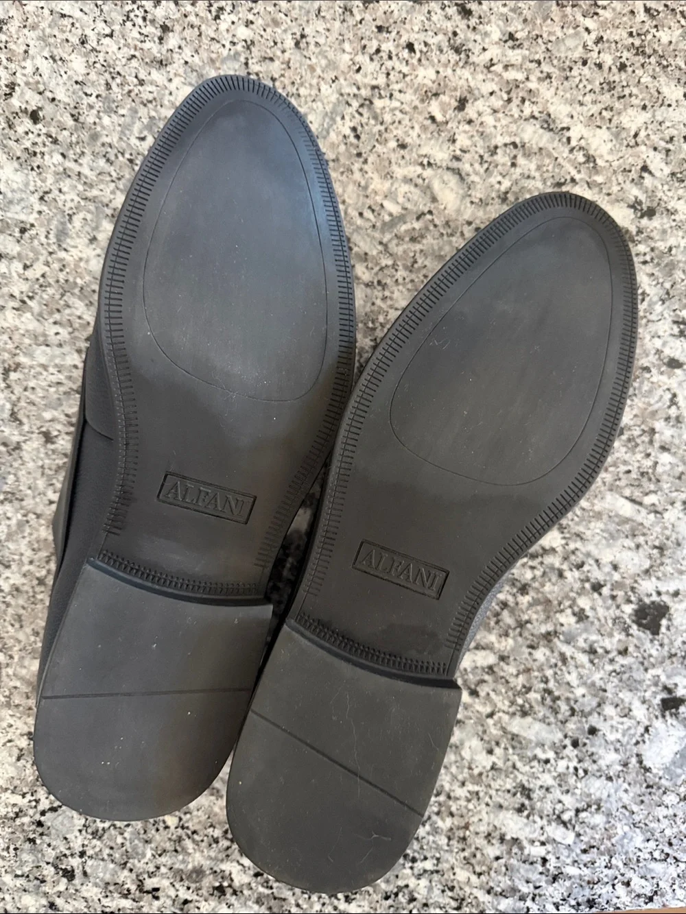 Alfani Men's 11M Black Cap-Toe Derby Oxfords EUC